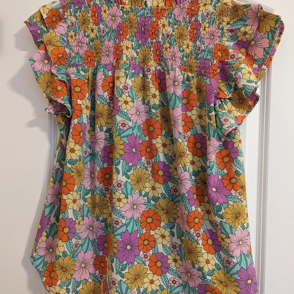 Umgee Spring Top - Picture 2 of 4